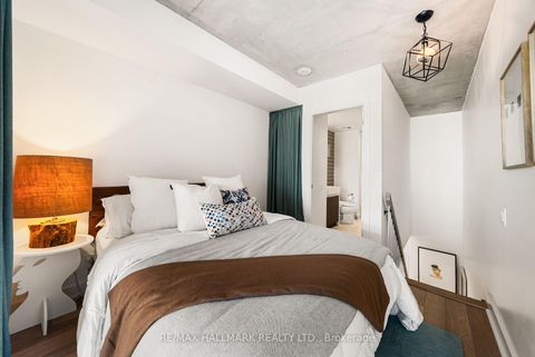 Photo 16 at 617 - 5 Hanna Avenue, Niagara, Toronto