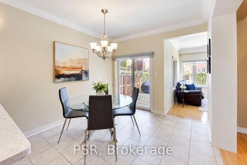 Photo 17 at 9 White Beach Crescent, Patterson, Vaughan