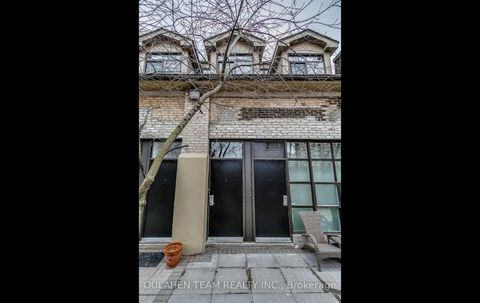Photo 3 at 129 - 284 St Helens Avenue, Dufferin Grove, Toronto