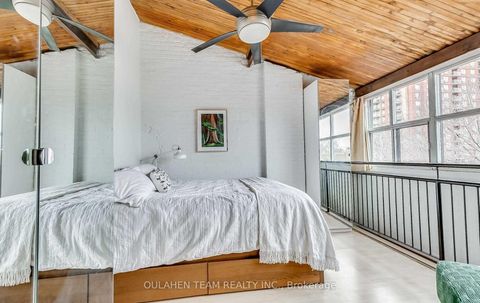 Photo 17 at 129 - 284 St Helens Avenue, Dufferin Grove, Toronto