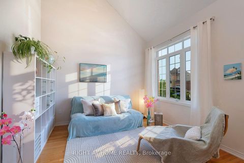 Photo 19 at 43 Hopewell Street, Kleinburg, Vaughan