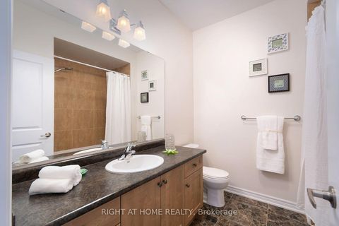 Photo 25 at 43 Hopewell Street, Kleinburg, Vaughan