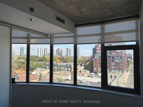 Photo 15 at 602 - 90 Trinity Street, Moss Park, Toronto