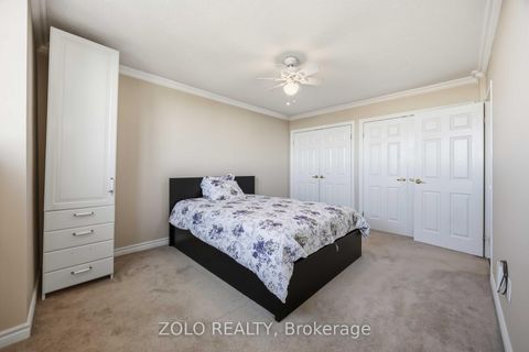 Photo 10 at 2003 - 812 Burnhamthorpe Road, Markland Wood, Toronto