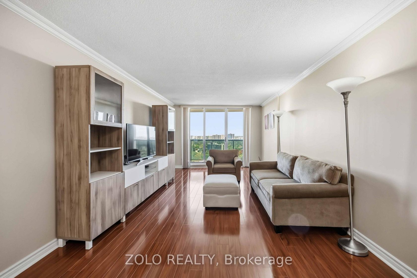 2003 - 812 Burnhamthorpe Road, Markland Wood, Toronto 
