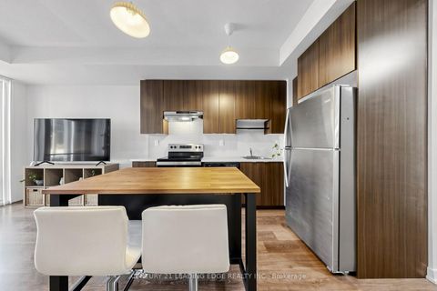 Photo 10 at 102 - 5131 Sheppard Avenue E, Malvern, Toronto