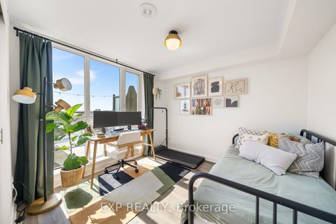 Photo 10 at 705 - 16 Mcadam Avenue, Glen Park, Toronto