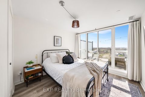 Photo 17 at 705 - 16 Mcadam Avenue, Glen Park, Toronto