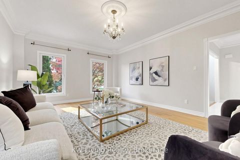 Photo 2 at 53 Brookshill Crescent, Bayview Hill, Richmond Hill