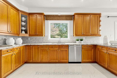Photo 14 at 53 Brookshill Crescent, Bayview Hill, Richmond Hill