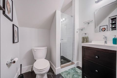 Photo 17 at 468 Markham Street, Little Italy, Toronto