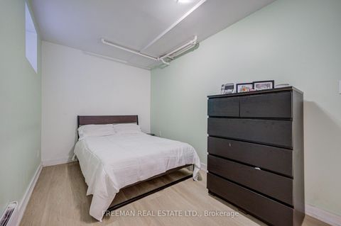 Photo 44 at 468 Markham Street, Little Italy, Toronto
