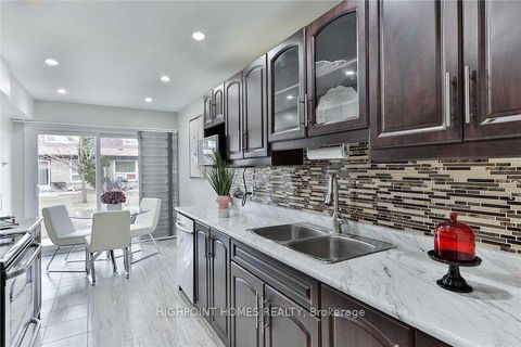 Photo 12 at 49 - 50 Verne Crescent, Malvern, Toronto