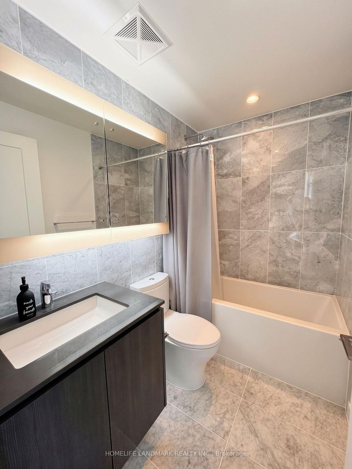Photo 11 at PH09 - 117 McMahon Drive, Bayview Village, Toronto
