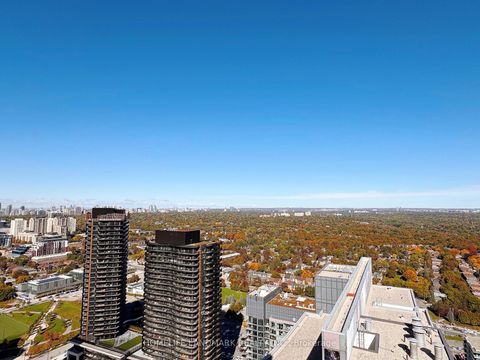 Photo 16 at PH09 - 117 McMahon Drive, Bayview Village, Toronto
