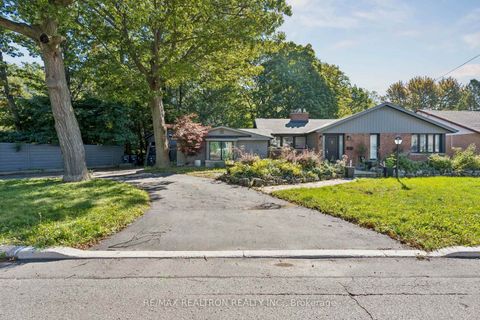 Photo 2 at 99 Midland Avenue, Cliffcrest, Toronto
