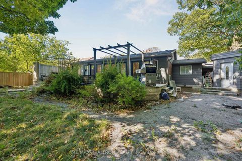 Photo 26 at 99 Midland Avenue, Cliffcrest, Toronto