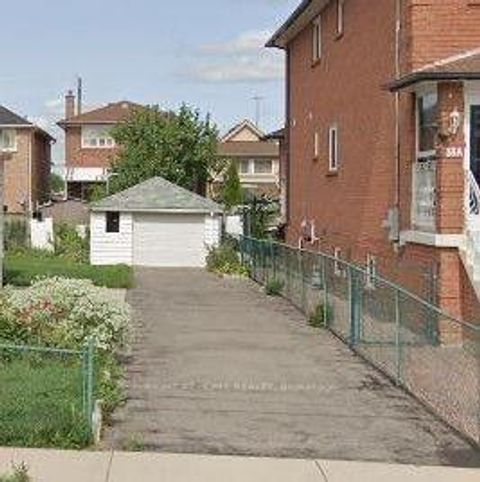 Photo 0 at 20 Maple Bush Avenue, Pelmo Park W4, Toronto