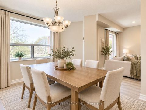 Photo 4 at 306 - 4062 Lawrence Avenue E, West Hill, Toronto