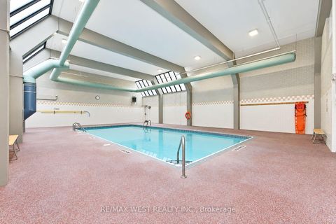 Photo 11 at 306 - 4062 Lawrence Avenue E, West Hill, Toronto