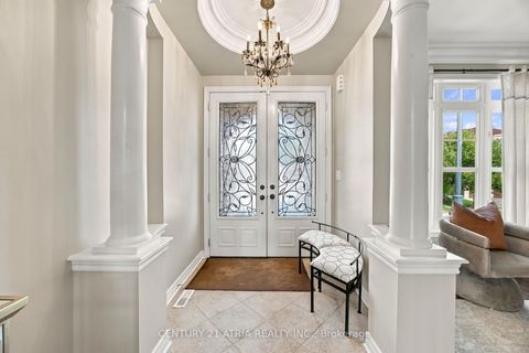 Photo 3 at 48 William Bowes Boulevard, Maple, Vaughan