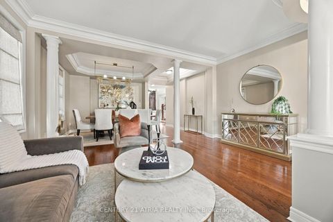 Photo 5 at 48 William Bowes Boulevard, Maple, Vaughan