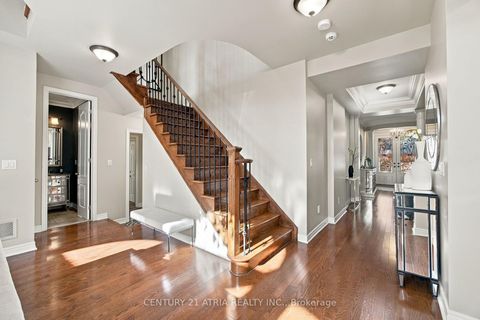Photo 10 at 48 William Bowes Boulevard, Maple, Vaughan