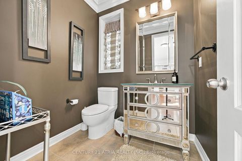 Photo 23 at 48 William Bowes Boulevard, Maple, Vaughan