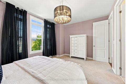 Photo 35 at 48 William Bowes Boulevard, Maple, Vaughan