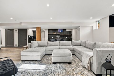 Photo 38 at 48 William Bowes Boulevard, Maple, Vaughan