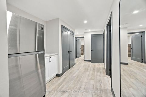 Photo 41 at 48 William Bowes Boulevard, Maple, Vaughan