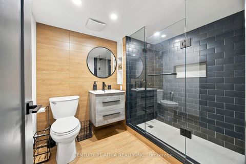 Photo 42 at 48 William Bowes Boulevard, Maple, Vaughan