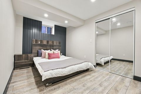 Photo 44 at 48 William Bowes Boulevard, Maple, Vaughan