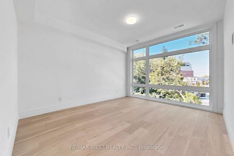 Photo 25 at 3 - 2639R Dundas Street W, Junction Area, Toronto