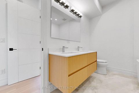 Photo 29 at 3 - 2639R Dundas Street W, Junction Area, Toronto