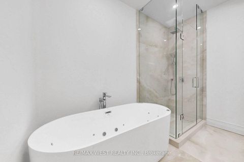 Photo 30 at 3 - 2639R Dundas Street W, Junction Area, Toronto