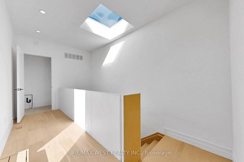 Photo 37 at 3 - 2639R Dundas Street W, Junction Area, Toronto