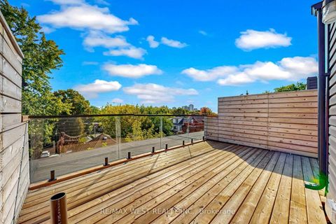 Photo 38 at 3 - 2639R Dundas Street W, Junction Area, Toronto