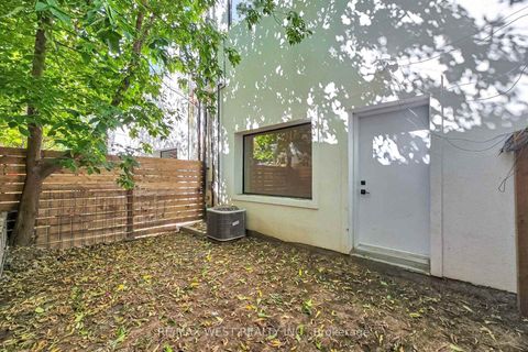 Photo 41 at 3 - 2639R Dundas Street W, Junction Area, Toronto