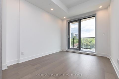 Photo 6 at 605 - 8 Manor Road W, Eglinton, Toronto