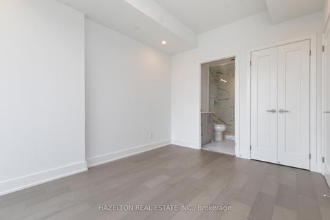 Photo 16 at 605 - 8 Manor Road W, Eglinton, Toronto