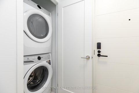 Photo 27 at 605 - 8 Manor Road W, Eglinton, Toronto