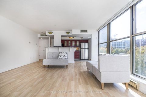 Photo 11 at 501 - 65 Scadding Avenue, Waterfront Communities C8, Toronto