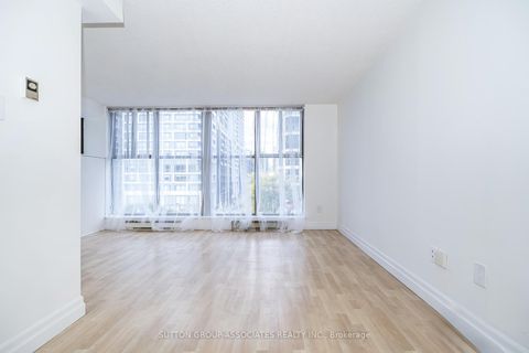 Photo 18 at 501 - 65 Scadding Avenue, Waterfront Communities C8, Toronto