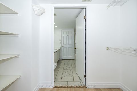 Photo 19 at 501 - 65 Scadding Avenue, Waterfront Communities C8, Toronto