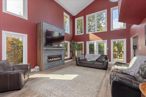 Photo 7 at 76 Riverglen Drive, Keswick South, Georgina
