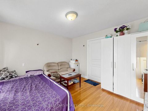 Photo 15 at 14 Bowsfield Road, York University Heights, Toronto