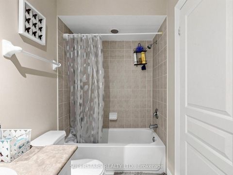 Photo 17 at 14 Bowsfield Road, York University Heights, Toronto