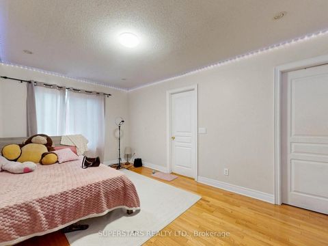 Photo 20 at 14 Bowsfield Road, York University Heights, Toronto