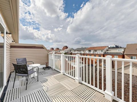 Photo 28 at 14 Bowsfield Road, York University Heights, Toronto